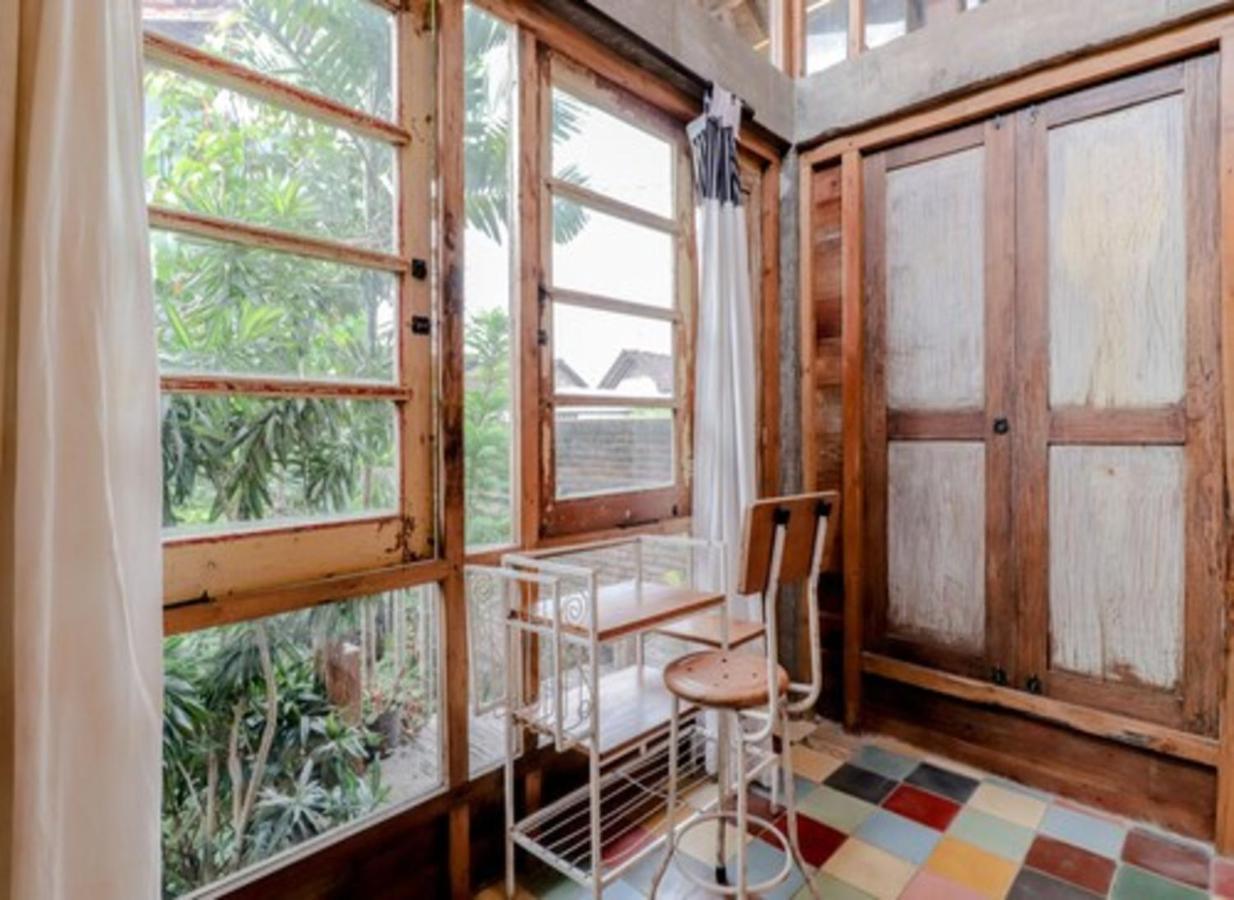 Lorong Homestay Бантул Экстерьер фото